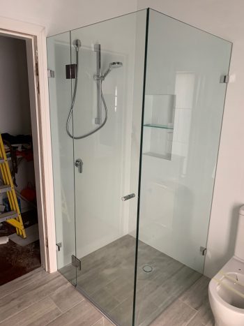GDA Glass GDA Glass