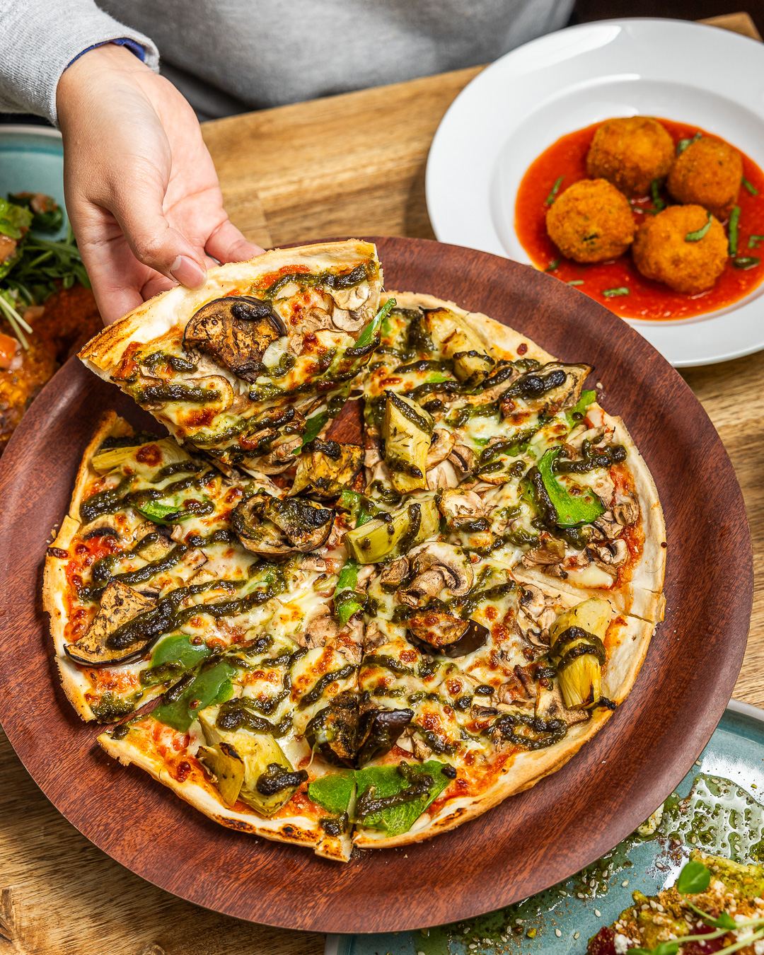 Arthur’s Pizza – Willoughby Arthur’s Pizza – Willoughby