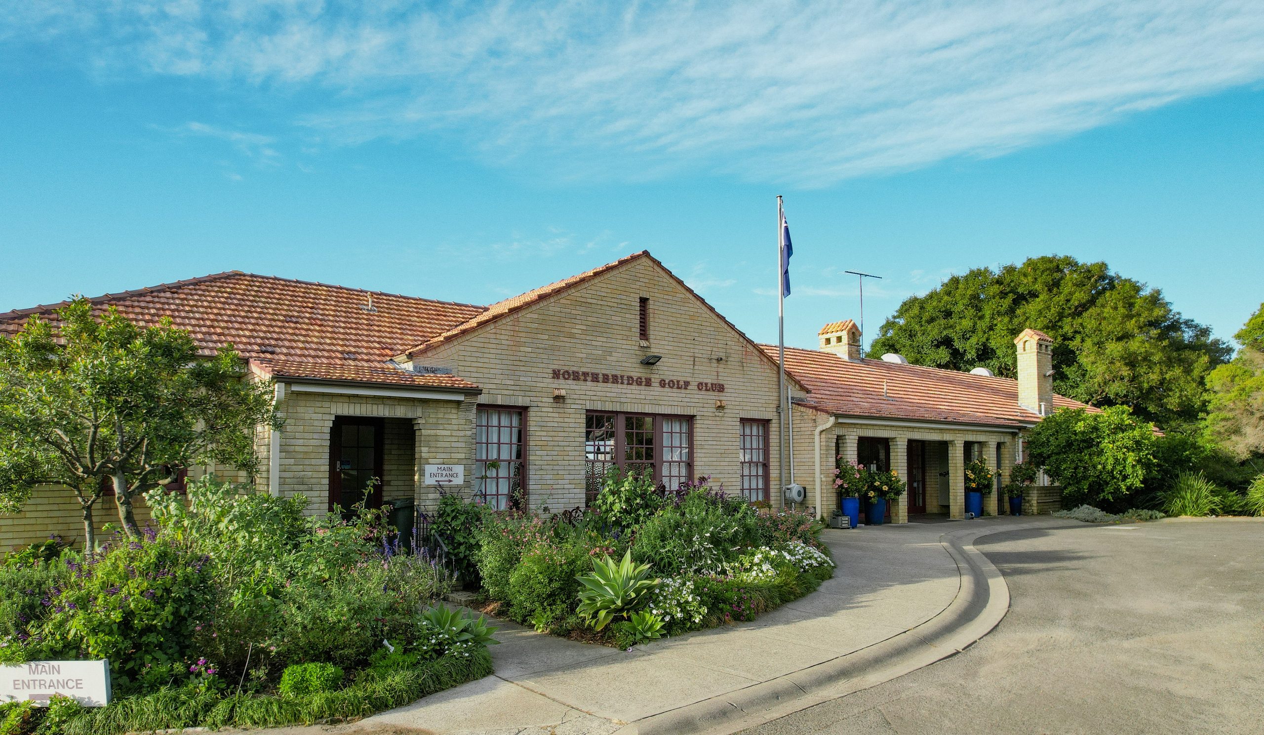 Lusso Kitchen at Northbridge Golf Club Lusso Kitchen at Northbridge Golf Club